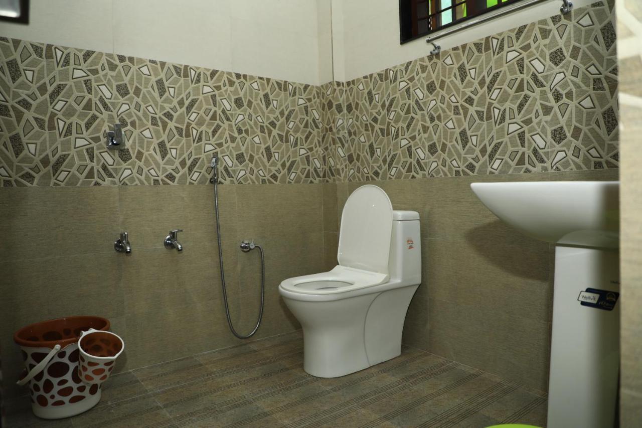 Water Gate Tourist Home And Resorts Mundrothuruth Ngoại thất bức ảnh