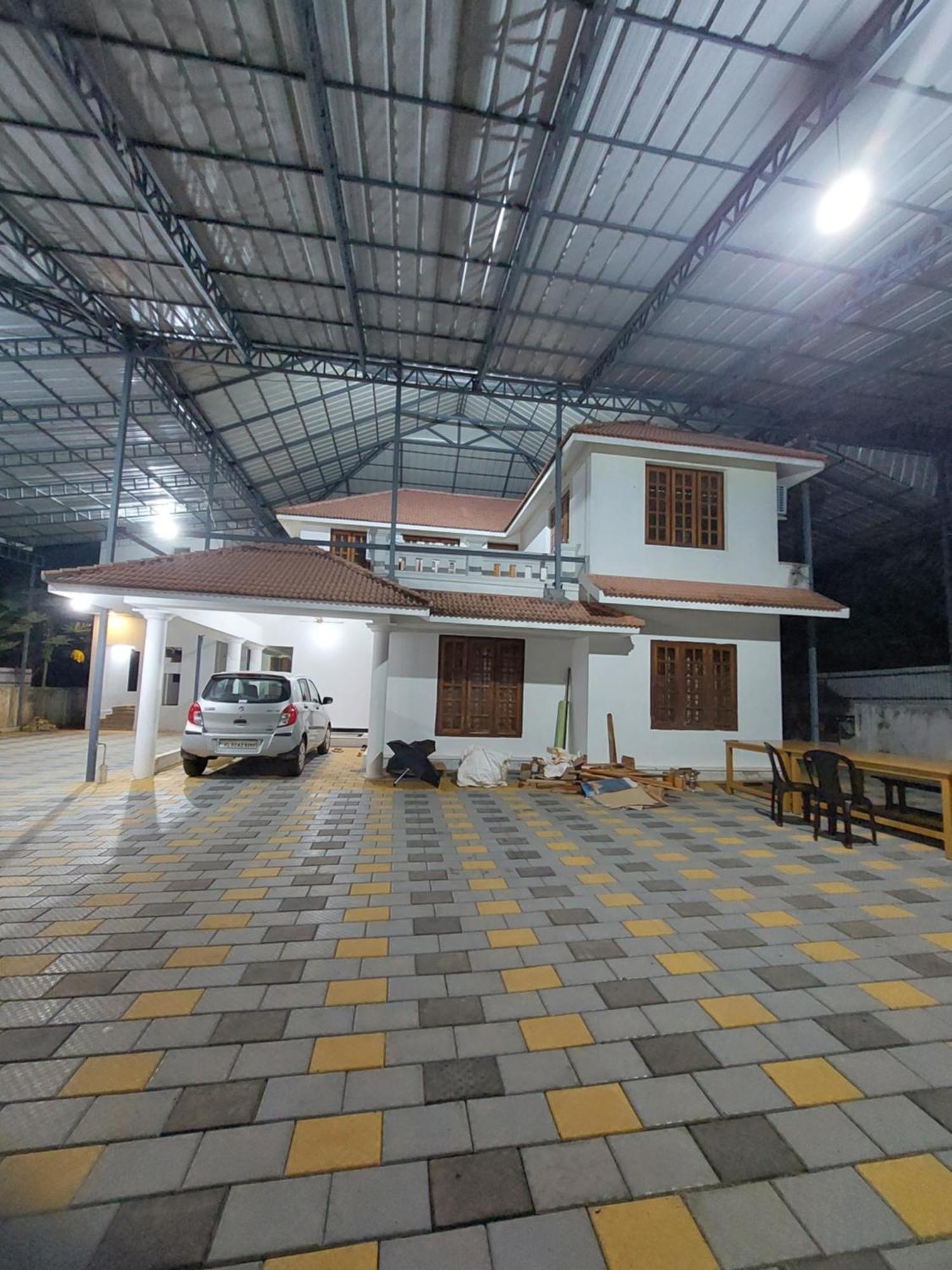 Water Gate Tourist Home And Resorts Mundrothuruth Ngoại thất bức ảnh