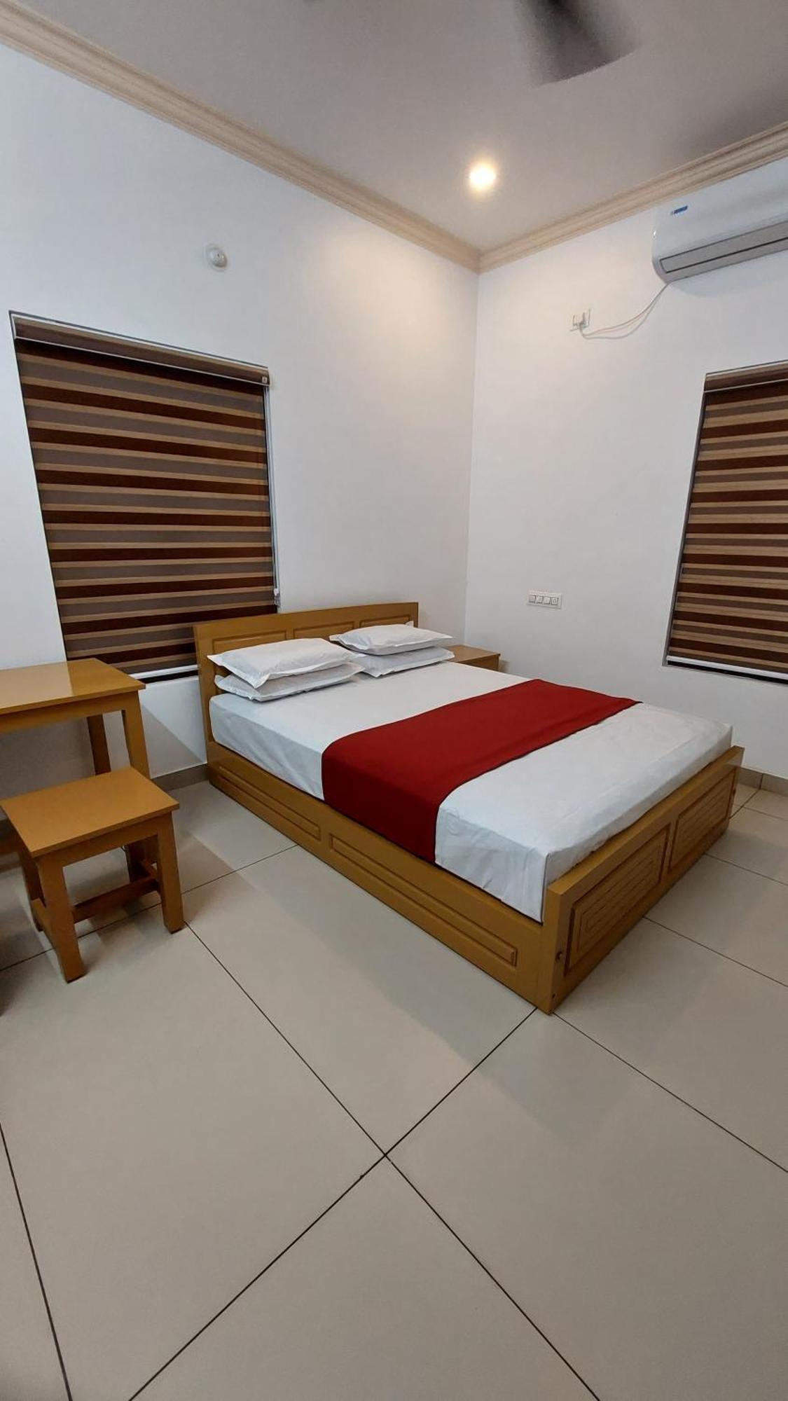 Water Gate Tourist Home And Resorts Mundrothuruth Ngoại thất bức ảnh